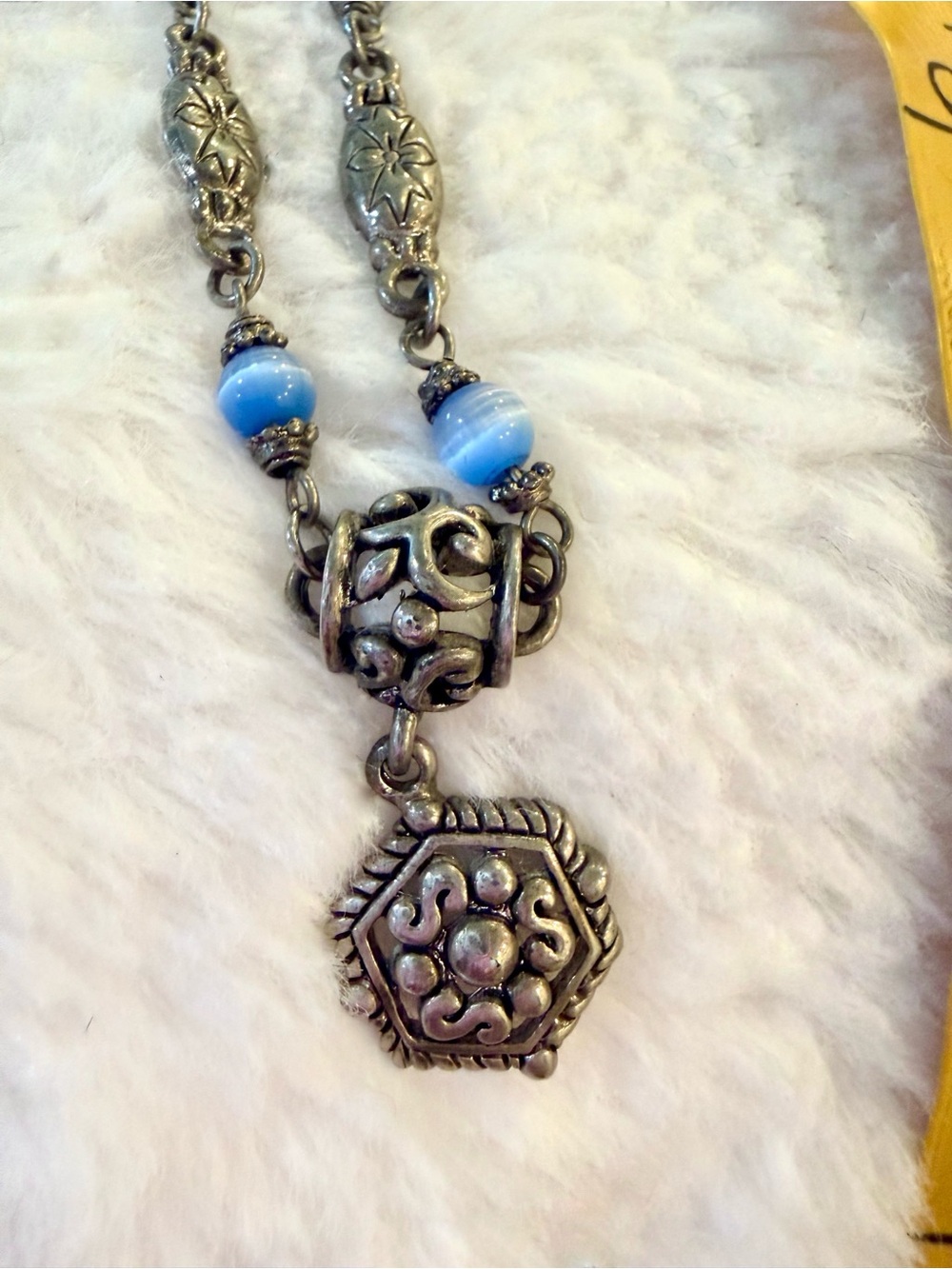 Gorgeous blue and silver-tone necklace - Women Jewelry